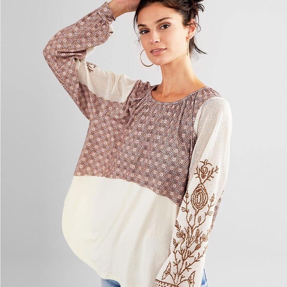 Gimmicks BKE Raw Edge Pieced Top in Creme Multi BOHO Peasant Prairie Sz S - Picture 2 of 7